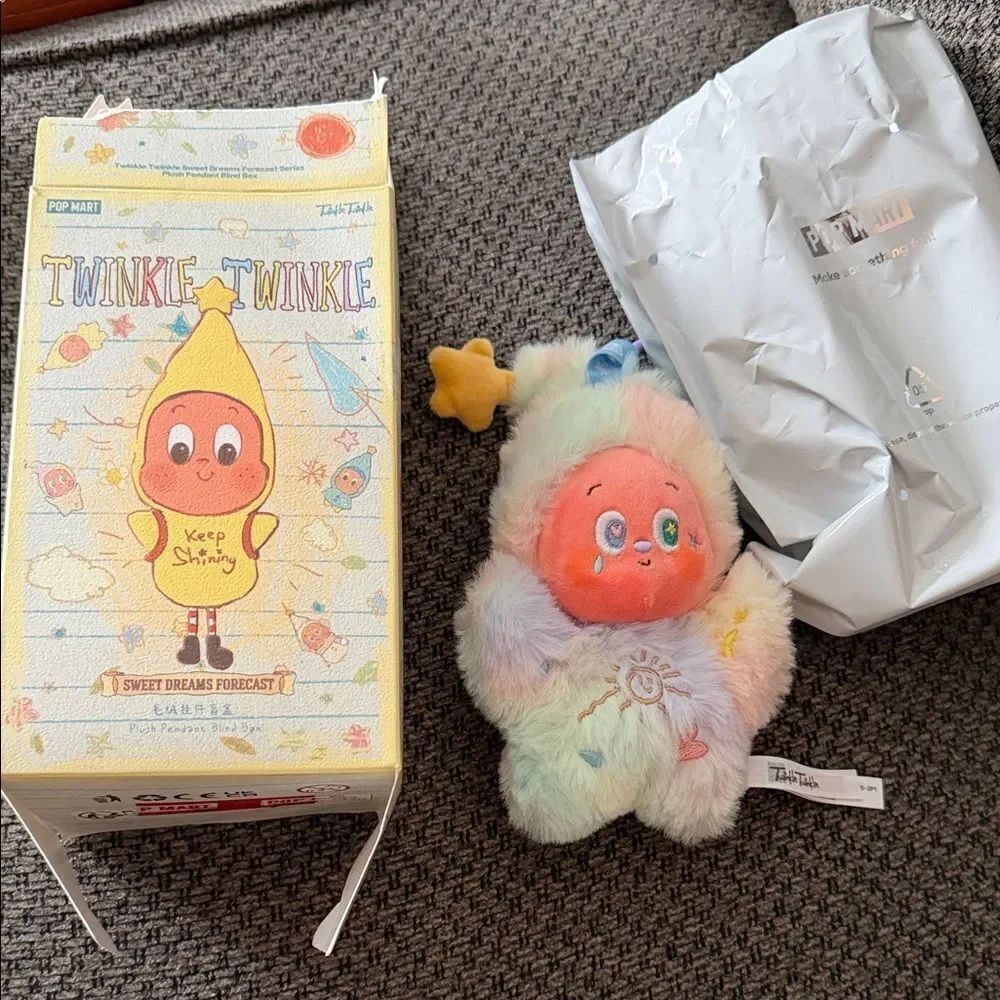 NWT Twinkle Twinkle Pop mart plush pendant.